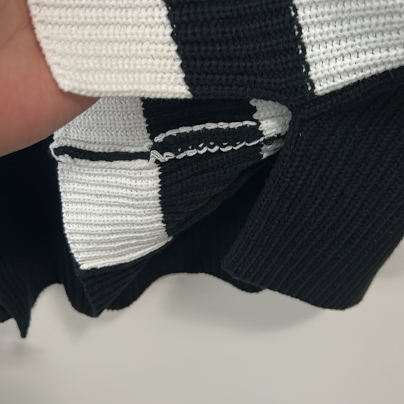 NWT B. coastline black & white sweater - Picture 7 of 13
